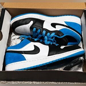 Jordan 1 Low Laser Blue